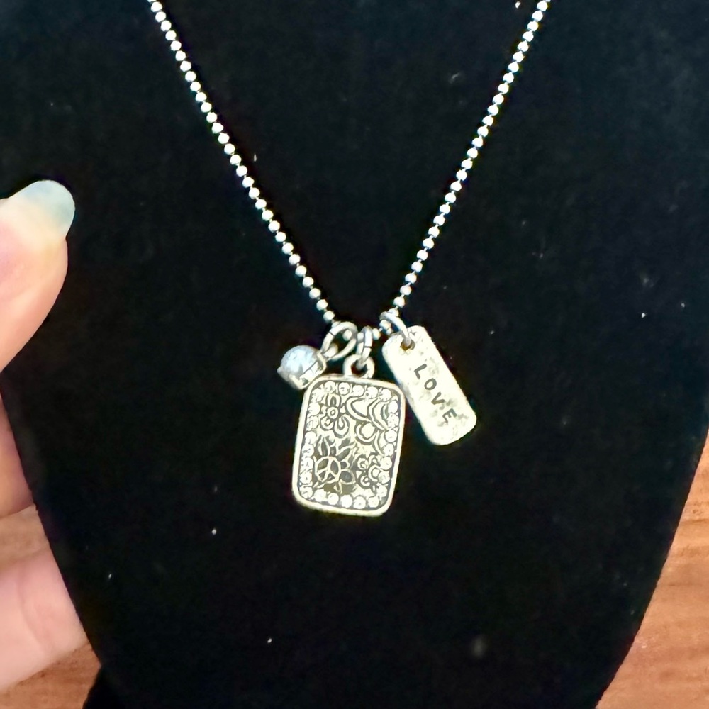 Aero Peace & Love Silver Pearl Dainty Necklace Y2K